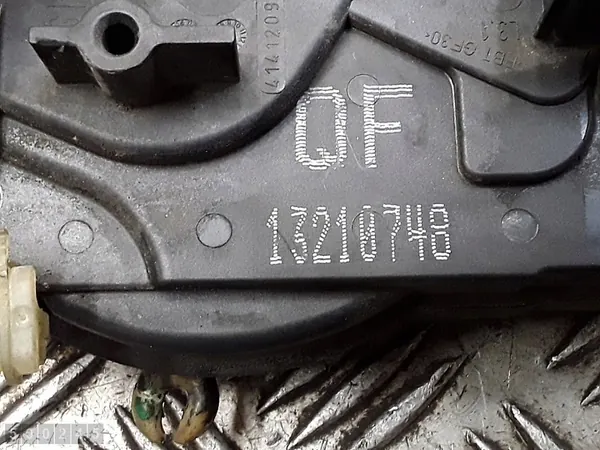 Vänster framdörrslås Opel Astra H image 4