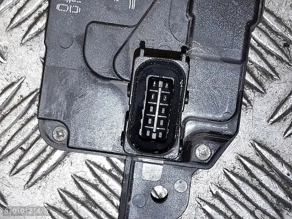 Vänster framdörrslås Opel Astra H image 5