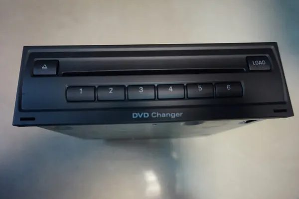 Changer de plaque tuner Audi OEM 4H0035108D - Occasion image 7
