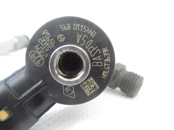 Mercedes-Benz OE Injektor 0445110895 image 3