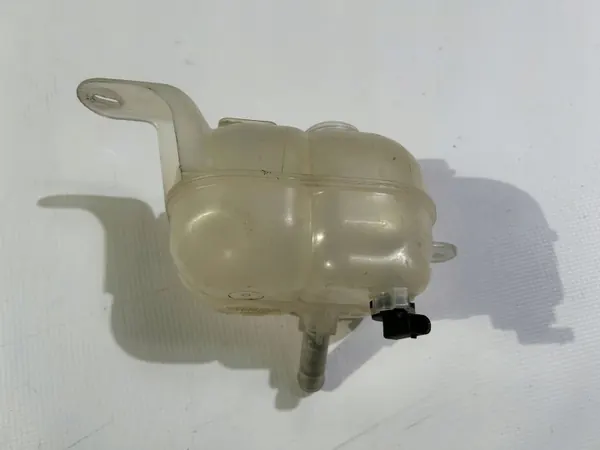 Chrysler Pacifica OEM 68237842AC Tanques de Compensación image 6