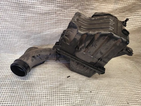 Hyundai IX35 Luftfiltergehäuse OEM 28110-2Y300 image 6