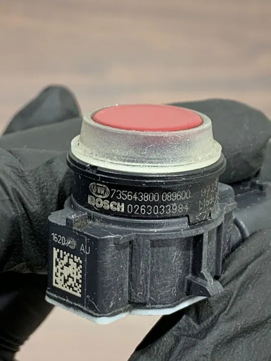 Sensor de aparcamiento Alfa Romeo OEM 735643800 - Usado image 4