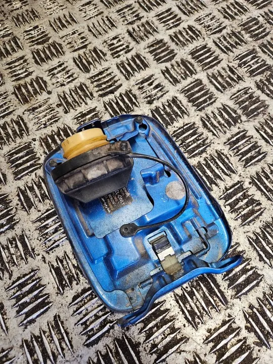 Hyundai i10 2010 Tankklep OEM 695100X000 image 3
