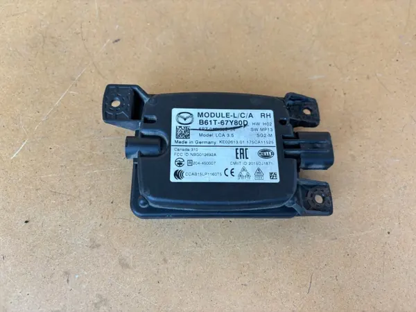 Sensor ponto cego Mazda 3 III BM OEM B61T-67Y80D image 4