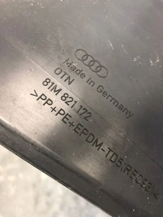 OEM 81M821172BILI Aleta Delantera Derecha Audi Q2 image 5