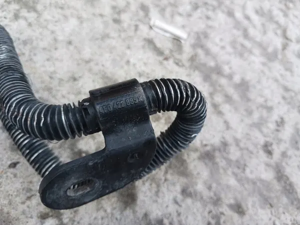Audi OE stuurbrandstofkoeler OEM 4F0422885K image 10