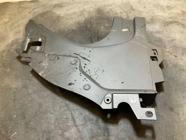 Pièce de finition Volvo OE OEM 32297905 d'occasion image 2