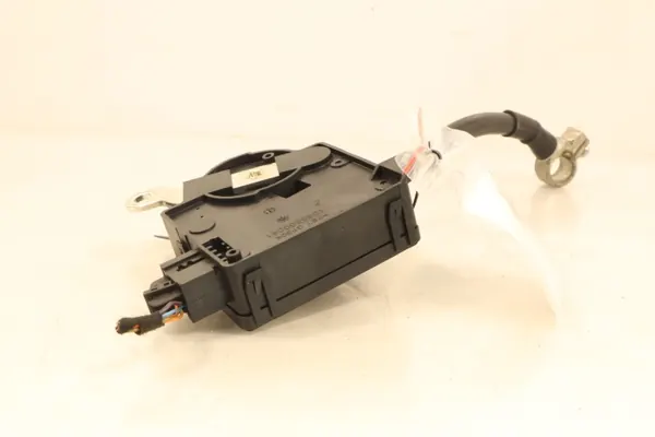 Module Batterie Audi A6 C6 2.7TDI OEM 4F0915171A image 3