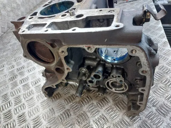 Bloco motor Iveco Daily 3.0 D Euro 6 - Peça OEM usada image 3