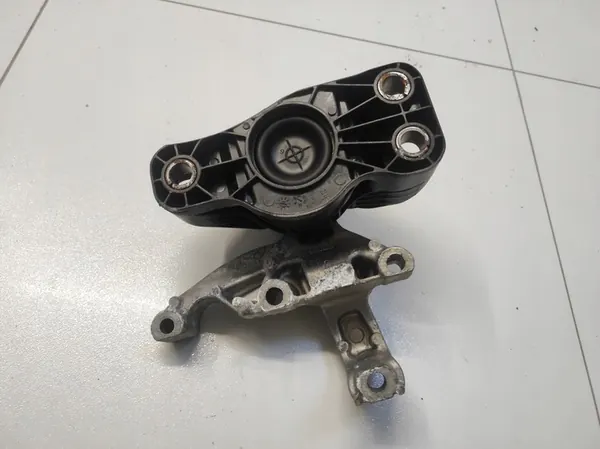 Supporto motore Renault Kangoo IV 1.5 Blue DCI image 4