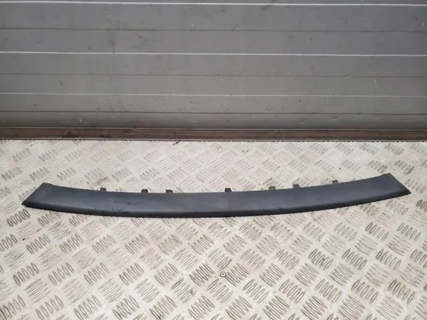 OEM 7P5807973 Tira derecha parachoques Porsche Cayenne image 2