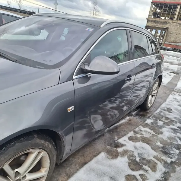 Sivusta OEM 123456234 Insignia A:lle - 9-piikkinen image 4