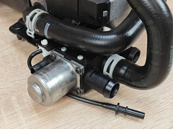 Webasto seisontalämmitin BMW 5 G30 G31 LCI Diesel 5A3A009 image 5