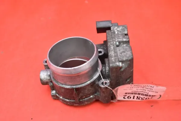Corps de papillon OEM 35100-27410 pour Hyundai Santa Fe II image 4