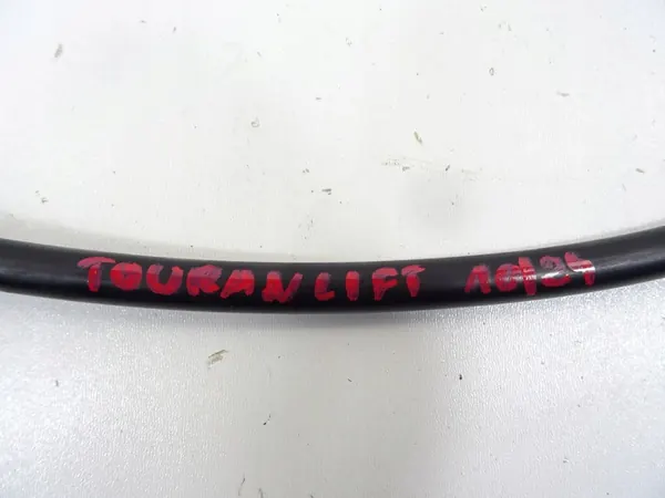 VW Touran Headlight Washers Set 1T0955103B 1T0955104B image 3