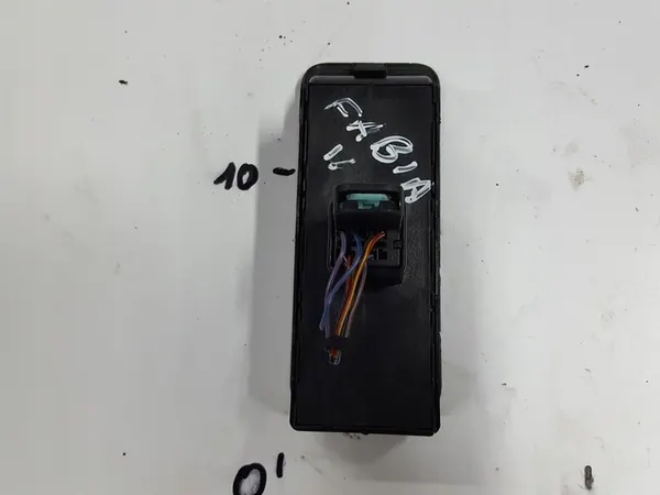 Raam schakelaars SKODA FABIA II 07-14 OEM 6R0867255D image 2