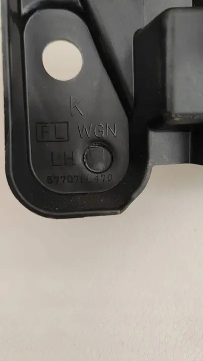 Suporte de para-choque traseiro esquerdo Subaru XV II 17- image 3