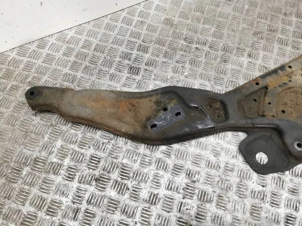 Infiniti Q50 2017 Subchassi Dianteiro OEM AMD199145 image 3