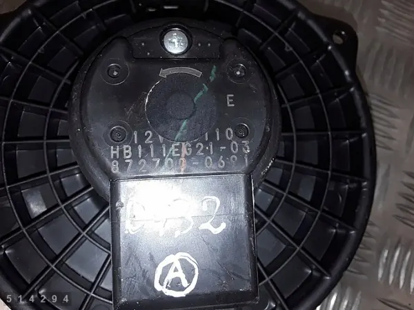 Mazda värmefläkt OEM 8727000691 - Begagnad image 4