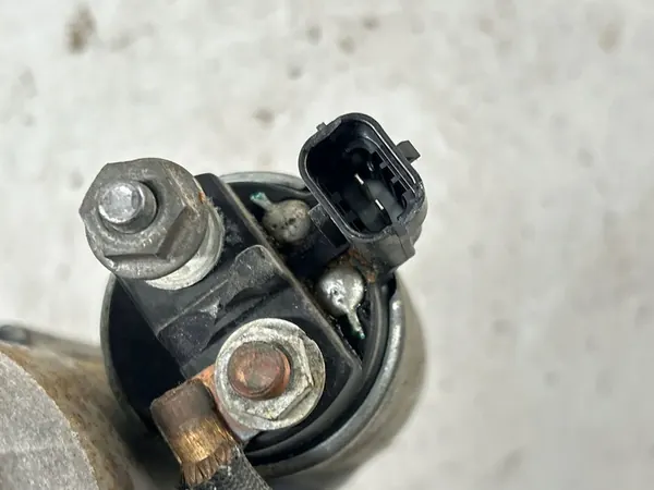 Motor de arranque Buick Encore I 12680615 image 7