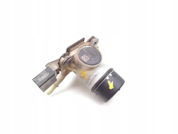 Pompe AdBlue Vauxhall Vivaro 2007 Châssis Cab F01C070013 image 9