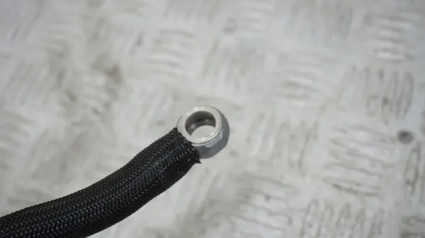 Kraftstoffleitung VW TOUAREG 4.2TDI 057130297D image 5