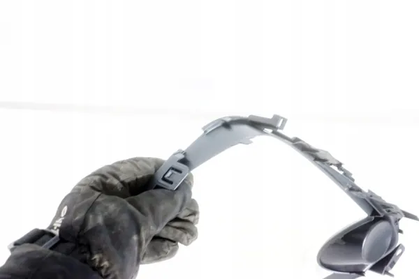 Toyota Corolla Sedan 2018 - Rivestimento paraurti destro image 5