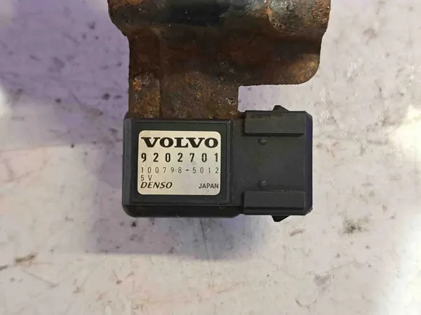 Volvo S80 I Insugningstryckssensor 9202701 image 4