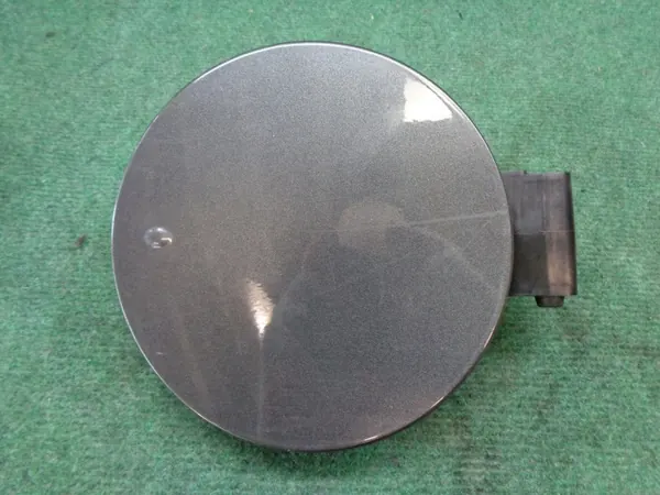 Polttoainekansi OEM KLAPKA L.DEL3 284 Lancia Delta 3:lle image 2