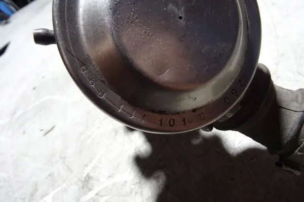 EGR-venttiili AUDI A4 (8D2, B5) 1.8L bensiini image 3