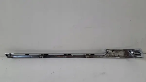 Garniture Portière Land Rover OEM CK52-18448-BA Avant Droit image 6