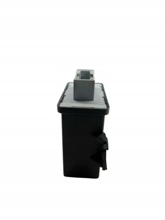 Audi A3 Sportback Ajovalomoduuli OEM 8P0907357 image 5