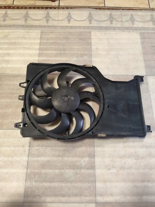 Lüfter OEM 39021786 für Opel Corsa E 1.4 Turbo image 5