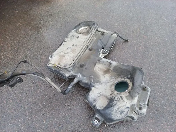 Brandstoftank Audi A6 S6 C7 OEM 4G0201021BG image 4