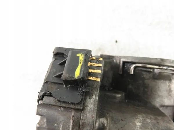 Corpo de borboleta VW Passat B5 FL 2.5 TDI OEM 059128063E image 6