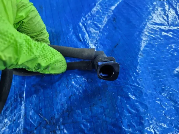 OPEL Astra J Tuyaux de lave-phares 13258415 image 2