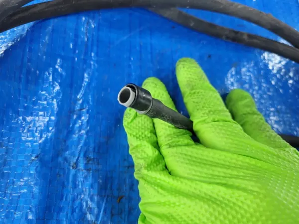 OPEL Astra J Tuyaux de lave-phares 13258415 image 3