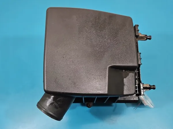 Ilmansuodattimen kotelo Opel Corsa D 1.0 12V image 2