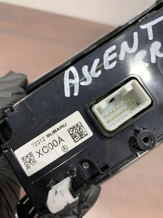 Panneau climatisation Subaru Ascent OEM 72312XC00A - Occasion image 8
