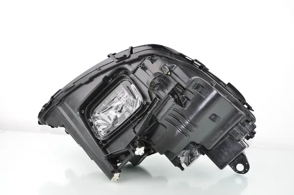 LINKER FULL LED KOPLAMP MERCEDES W213 A2139069109 image 5