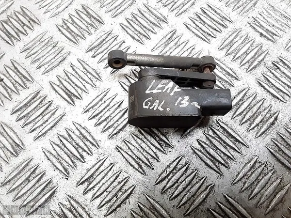 Capteur de niveau Nissan Leaf 2016 image 1