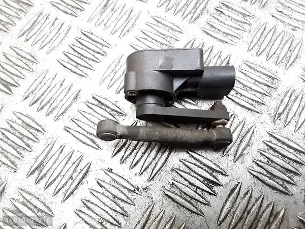 Capteur de niveau Nissan Leaf 2016 image 3