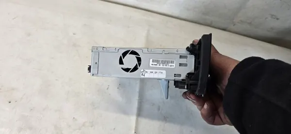 Audi MMI Navigationsradio OEM 4G0035666G/A - Begagnad image 9