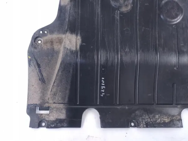 Protetor inferior motor OEM 758902935R para Renault Clio IV image 3