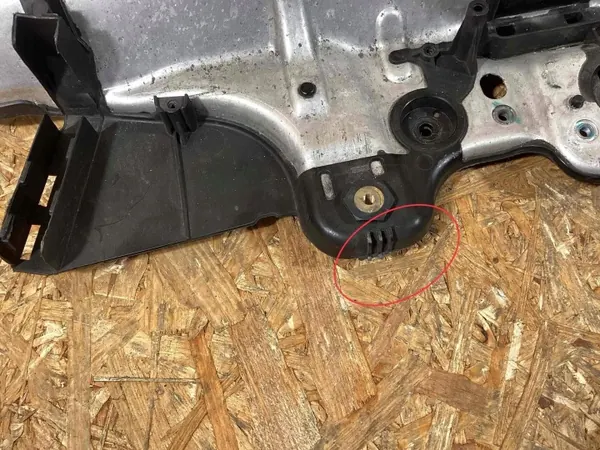 Courroie de radiateur avant Porsche Macan OEM 95b805931F image 8