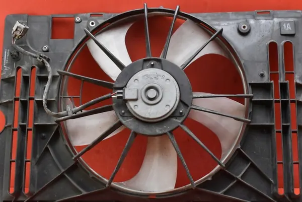 FLÄKT TOYOTA AURIS 1.6 DUAL VVTi 06-09 OEM 16363-0D120 image 6