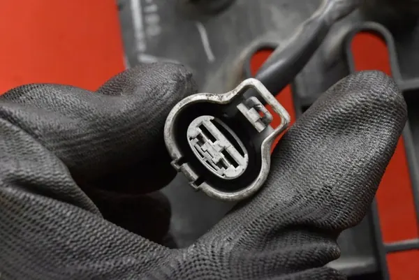 FLÄKT TOYOTA AURIS 1.6 DUAL VVTi 06-09 OEM 16363-0D120 image 8