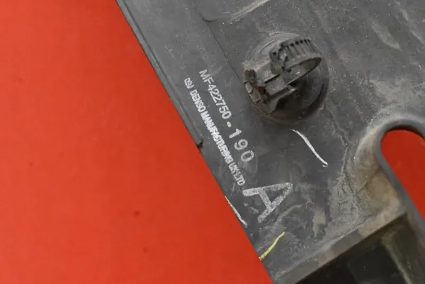 FLÄKT TOYOTA AURIS 1.6 DUAL VVTi 06-09 OEM 16363-0D120 image 9