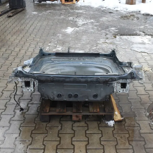Tapis arrière OEM 5E7813309 pour Skoda Octavia IV image 2
